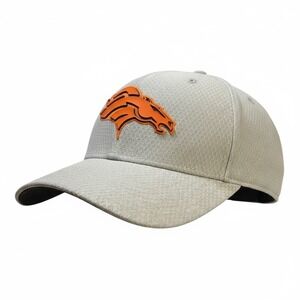 New Era 39Thirty Denver‎ Broncos Stretch Fit Hat Grey Orange Size Medium/Large